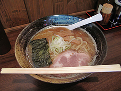 5ランチ:こってり豚骨魚介・らーめん680円@ラーメン・つけ麺・中華蕎麦・翠蓮