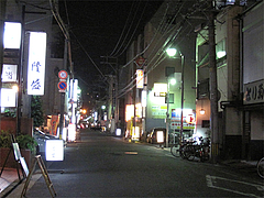 九州電力本社(電気ビル裏)の飲食店街