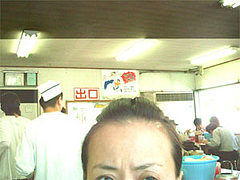 ガンソの店内@ラーメン元祖長浜屋