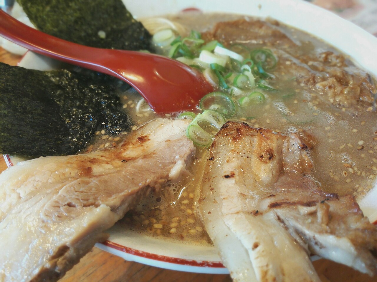 大分】ニクニクしい！ガッツリ系濃厚豚骨店のつけ麺♪＠トラの夢