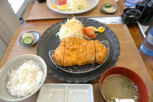 とんかつ定食