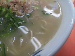 ラーメン:ナシカタのスープ@元祖長浜屋