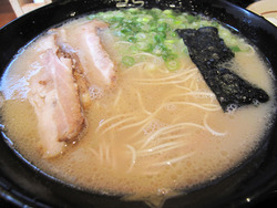 8ラーメン500円@ラーメン博多きらら