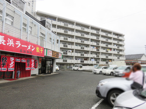 2駐車場