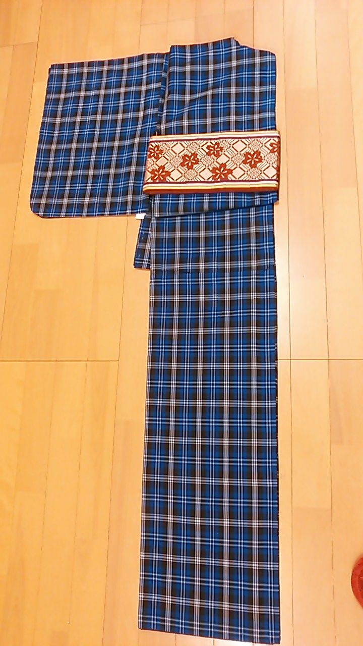 大島紬~チェック柄~ : ぶどうの木の小りす 大島紬~チェック柄~ : ぶどうの木の小りす