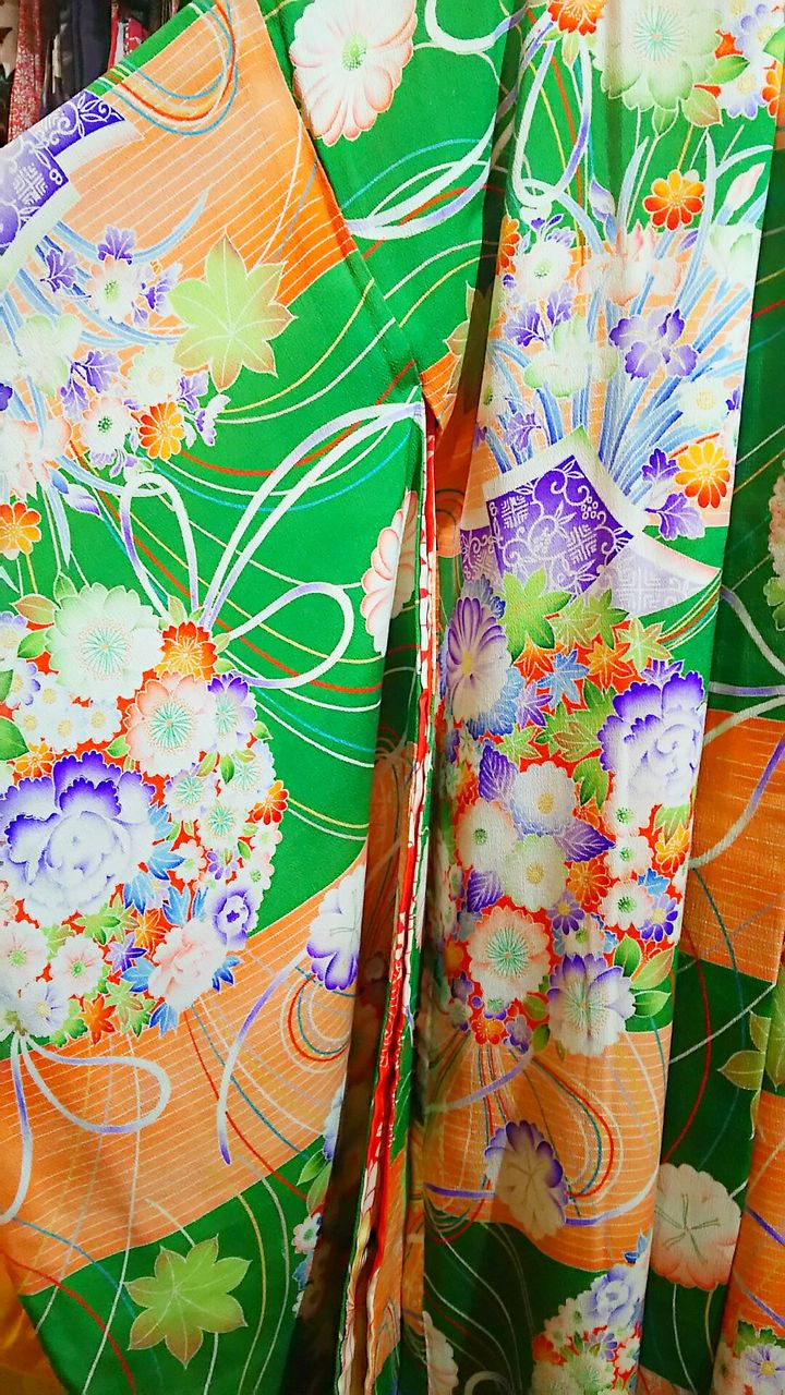大正時代の錦紗縮緬 長羽織～花薬玉文様～ : ぶどうの木の小りす