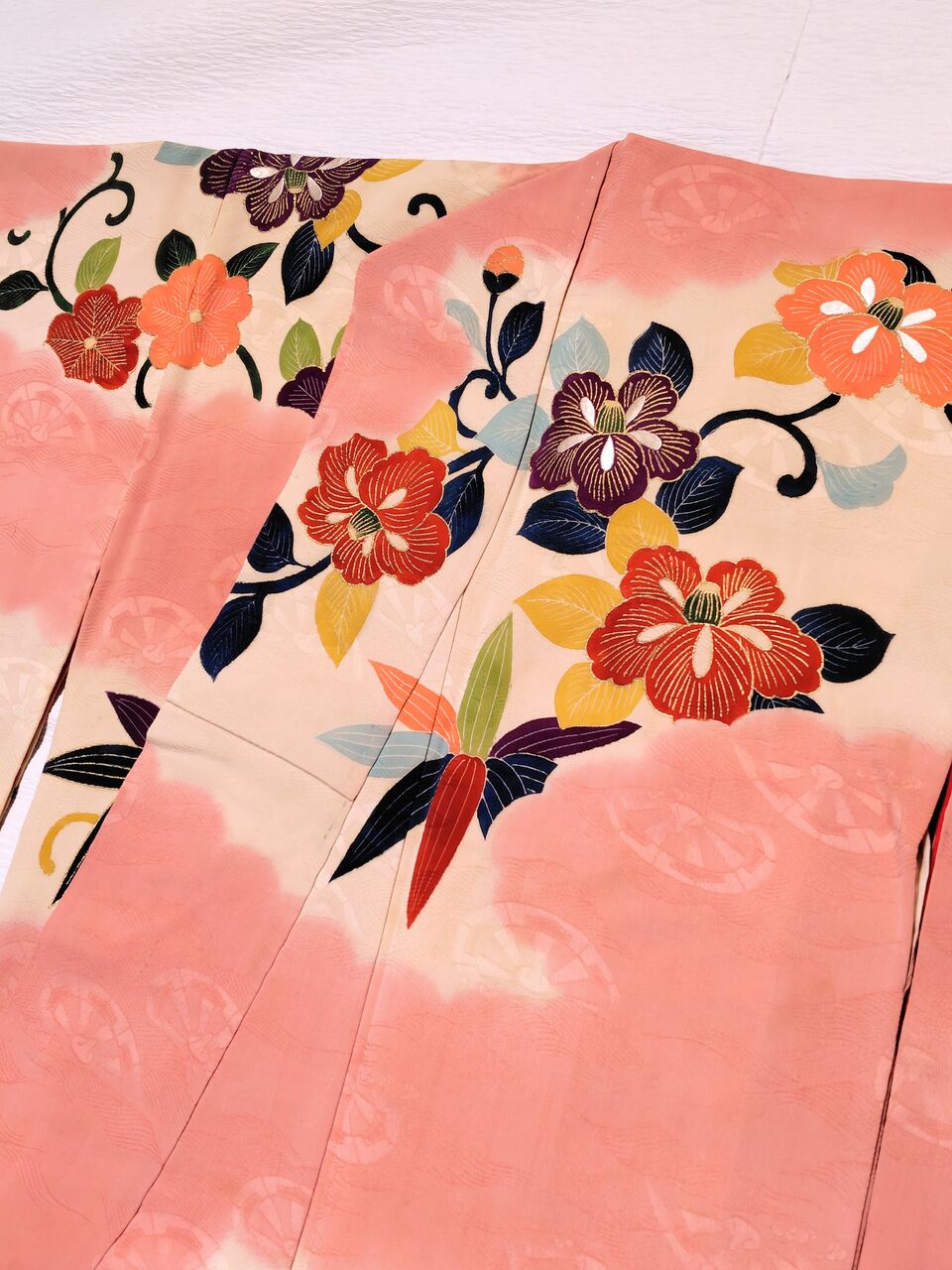 大正ロマン アンティーク訪問着 美しい刺繍〜花薬玉と鳳凰柄の丸帯