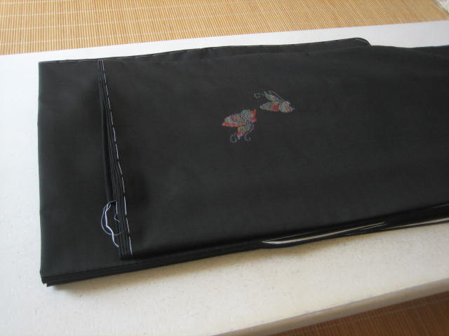 着物縫製室 製作の日々2 : 蝶文様の大島紬