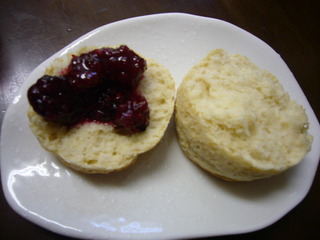スコーン+ブラックベリージャム