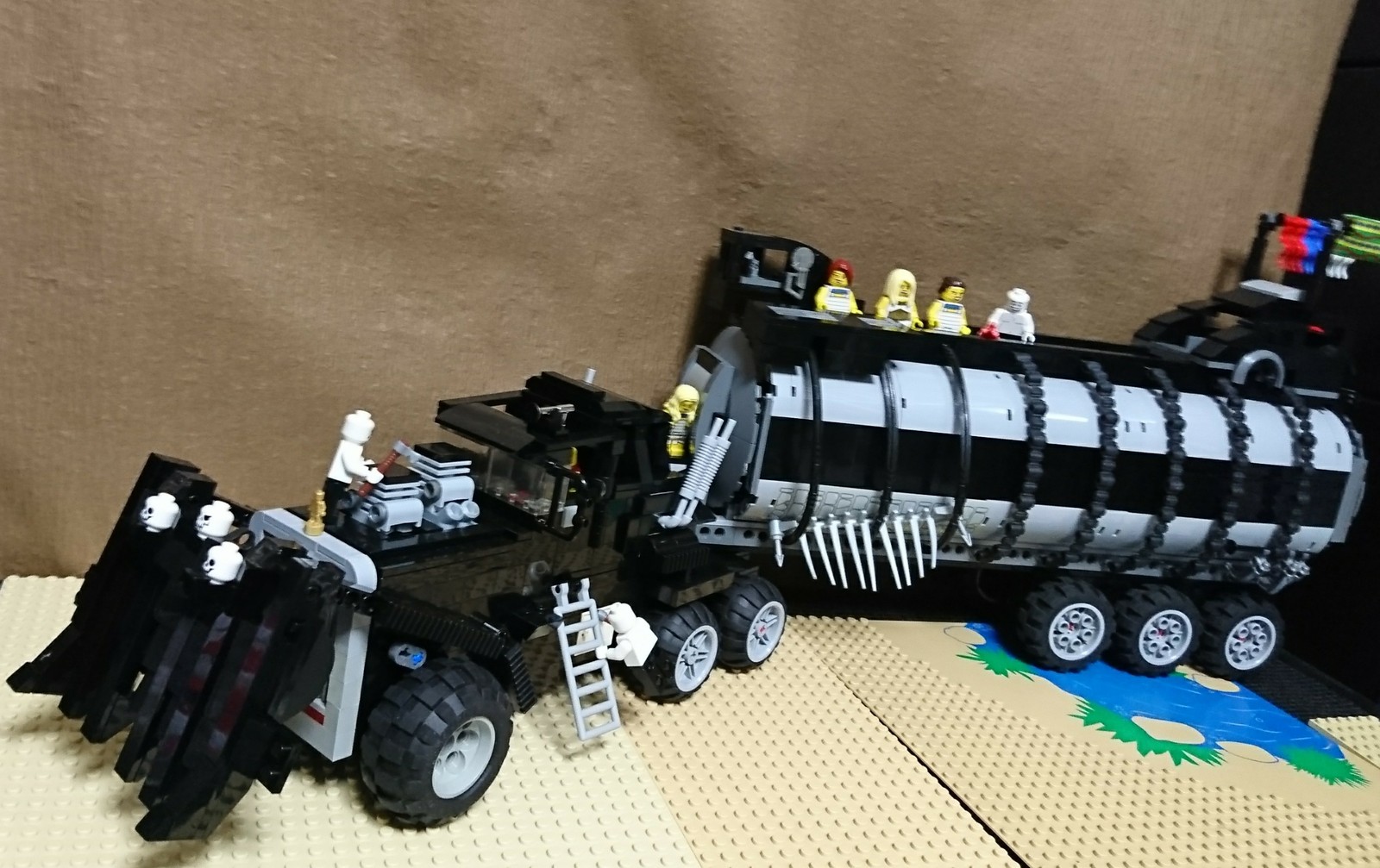 レゴ【マッドマックス】『ウォータンク』 : はるちゃんの☆レゴ(LEGO