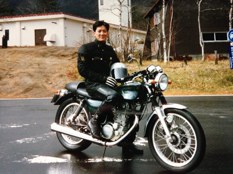 A995CFA9-11A6-4B2F-A72C-132D89D598BC