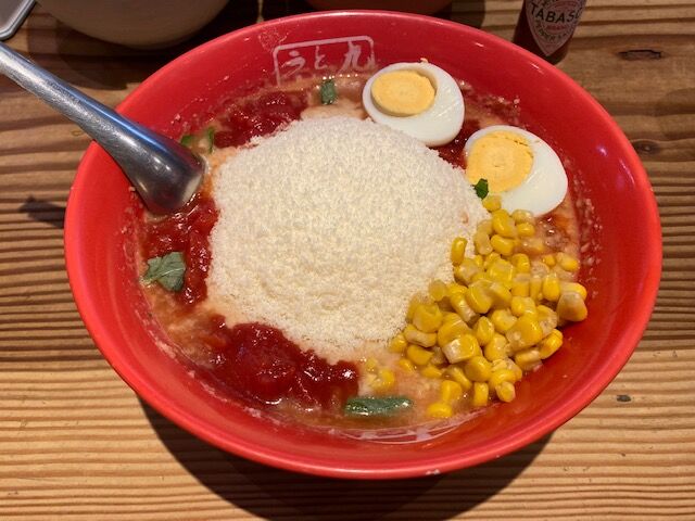 1242杯目 スイカジュースは不味いのか 旨いのか 九十九ラーメン の マル究トマトチーズラーメン 津田沼 らーめん珍宝館 1242杯目 スイカジュースは不味いのか 旨いのか 九十九ラーメン の マル究トマトチーズラーメン 津田沼 らーめん珍宝館