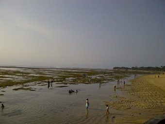 Blahbatu-20111002-00167