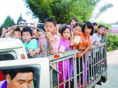 超超超 定員オーバーは当たり前 園児人死亡のスクールバス事故 凜 中国 新興国 海外ニュース コラム Kinbricks Now キンブリックス ナウ