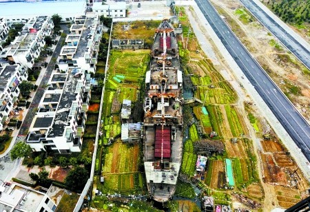 20120319_写真_中国_コンクリート船