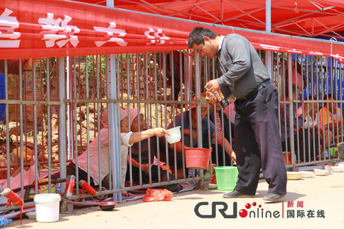 20120919_写真_中国_物乞い_1