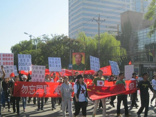 20120919_写真_中国_反日デモ_実況_6