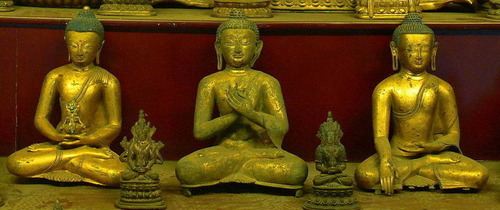 20110629_buddhist_image4