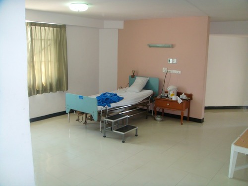 20120110_写真_タイ_病院_入院_2