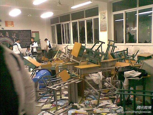 20111220_チベット人_漢族_喧嘩_2