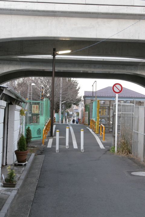 中央線踏切跡探訪 Kinbusのうだうだ文字放送局