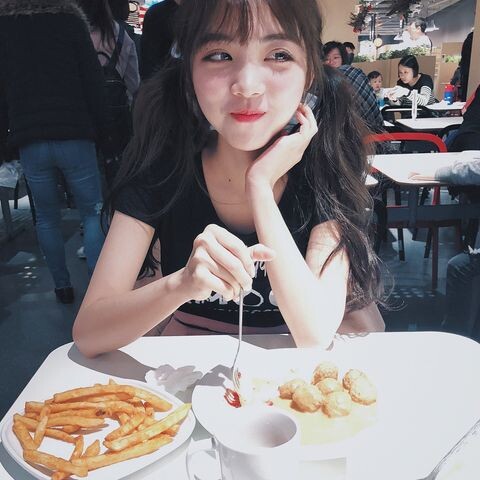 0DADAB48-19F9-4772-A1F5-E68584B83EF1