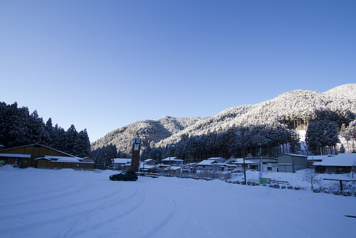 201202_洞川温泉駐車場 201202_洞川温泉駐車場