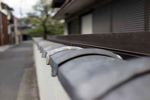 瓦 瓦