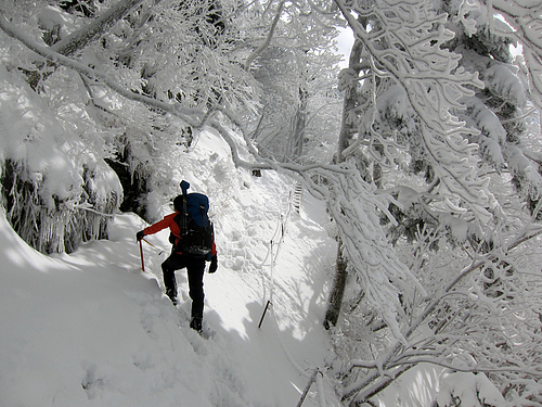201202_山上ヶ岳_鎖場1 201202_山上ヶ岳_鎖場1