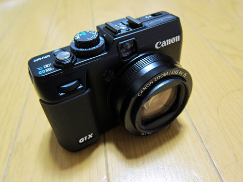 CANON G1X