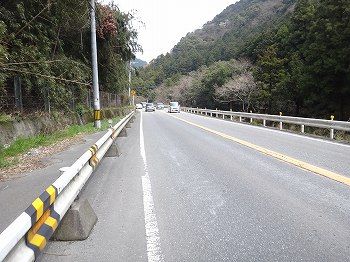 いぬなき峠 (3)