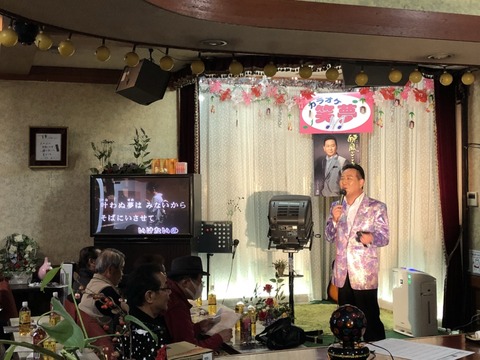 [画像:464365a6-s.jpg]