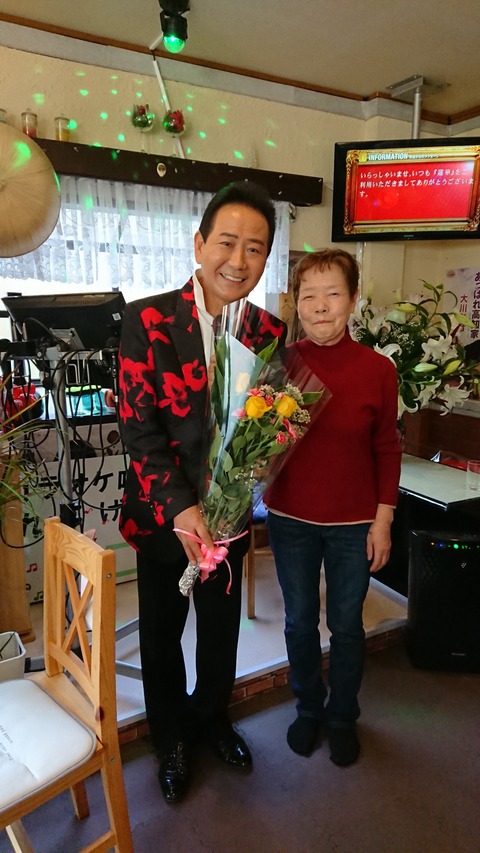 DSC_0000_BURST20211029142345464