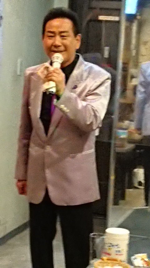 DSC_0000_BURST20211028135327779