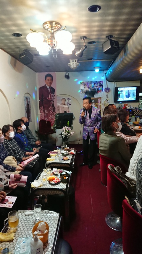 DSC_0000_BURST20211030160448762