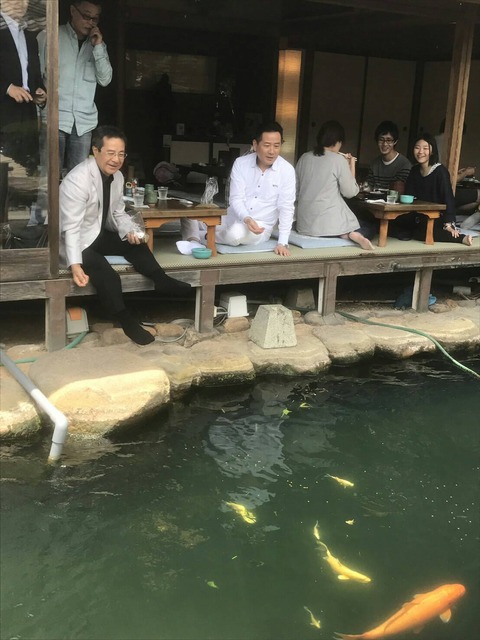 [画像:a15b6b8e-s.jpg]