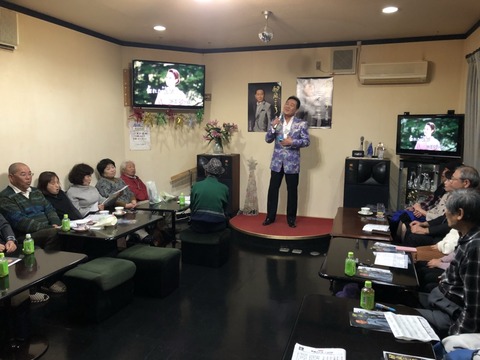 [画像:b2866e24-s.jpg]