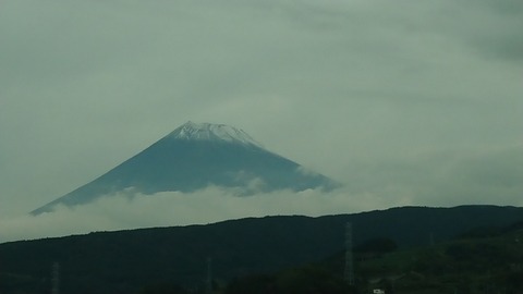 DSC_0000_BURST20191026141815694