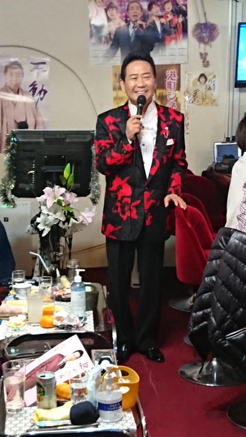 DSC_0001_BURST20211029151305070