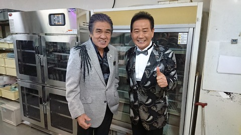 DSC_0000_BURST20211127192638730