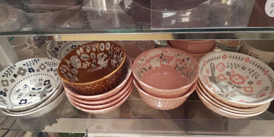 300円shopで久々に食器購入 キングモーモンの日記