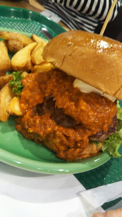 ヴィレッジヴァンガードダイナー イオンモール幕張新都心店 キングモーモンの日記