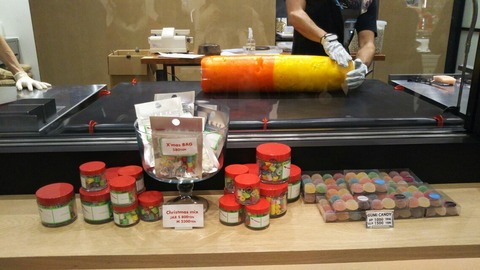 [画像:a56bd424-s.jpg]