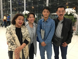 D5123211-CB45-41AE-A2D6-4A735FEB5569