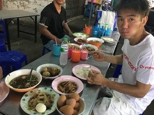 2E9898CF-5901-455B-9743-6ADA32D42732