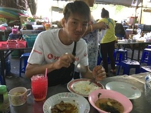 D8B6AEFC-2DDE-4BFF-8633-0FFFE3E1D980