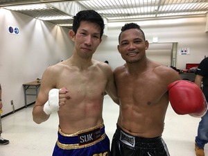 08F9F686-9B64-4389-BB04-954EBB36BC93