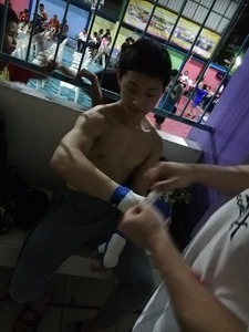 56B08F03-9CB2-4878-87FC-0EDF1357C920