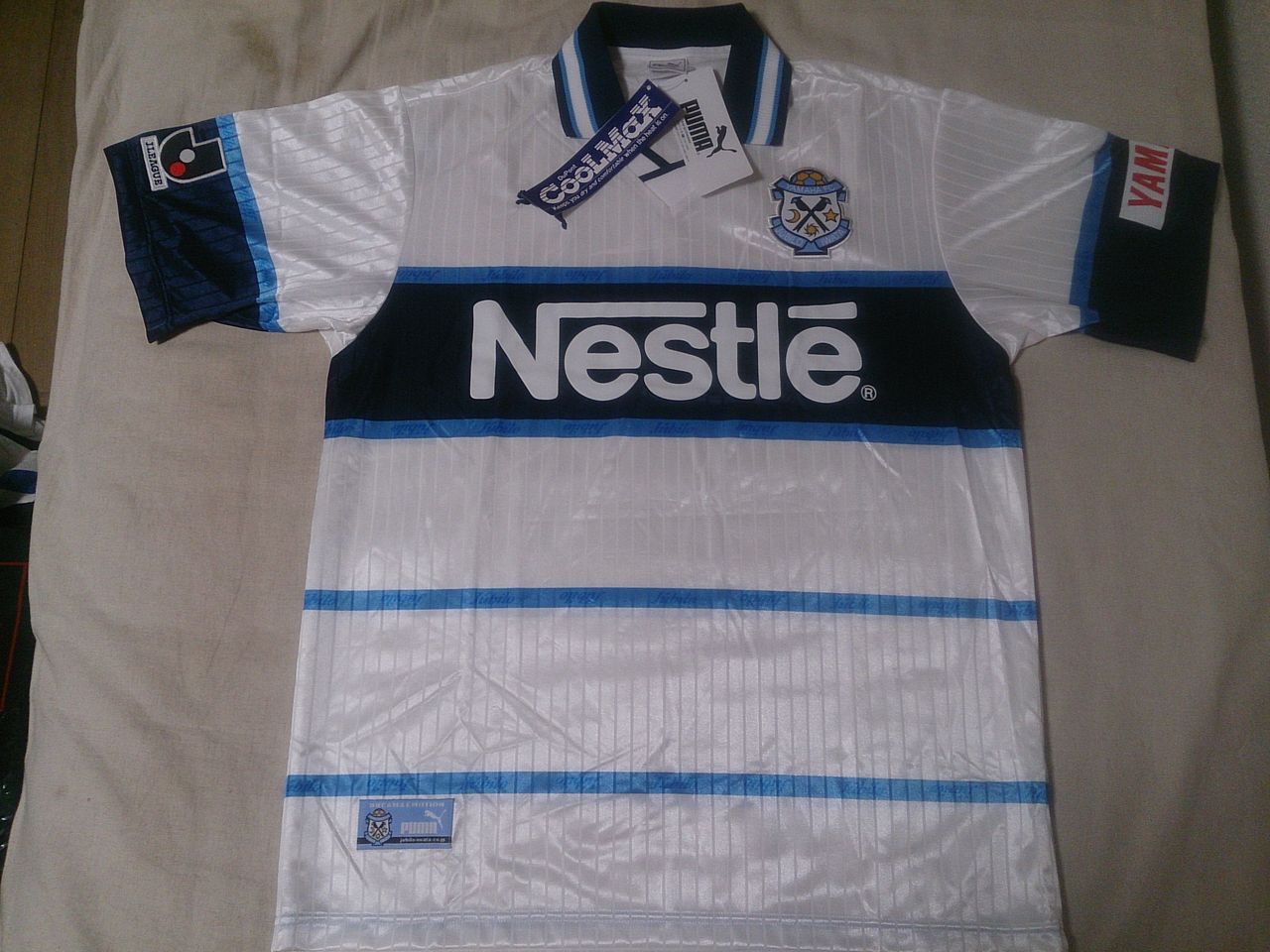 タグ付き】 ジュビロ磐田 山崎亮平 直筆サイン ユニフォーム ジュビロ