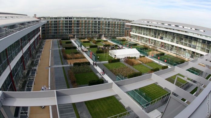 のすけ Highbury Square 1 フットボール マンション のすけ Highbury Square 1 フットボール マンション